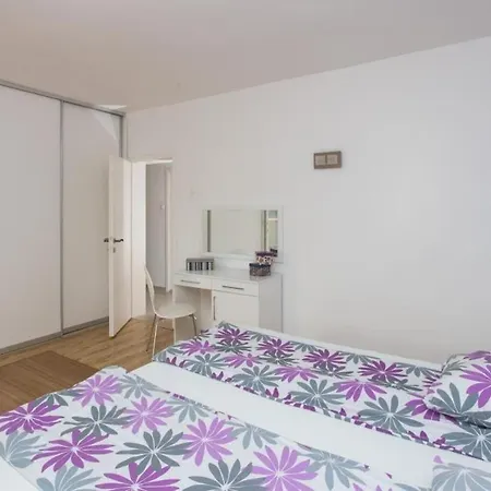 House Vista Old Town - Four Bedroom House With Terrace And Sea View A8 *