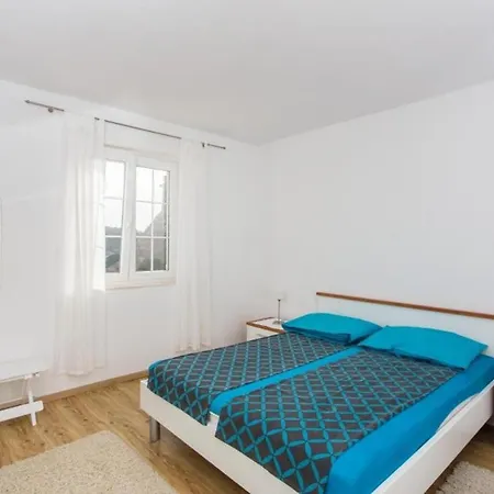 House Vista Old Town - Four Bedroom House With Terrace And Sea View A8 察夫塔特