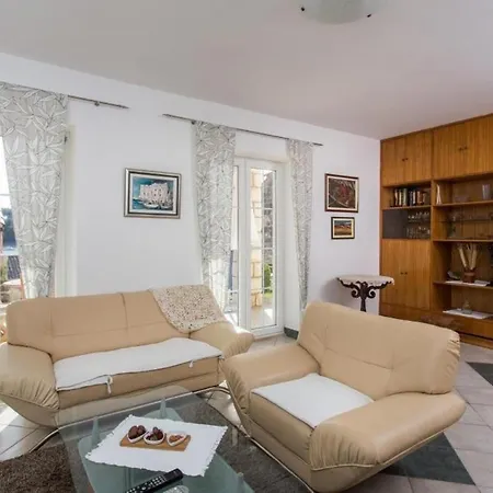 House Vista Old Town - Four Bedroom House With Terrace And Sea View A8 Apartment