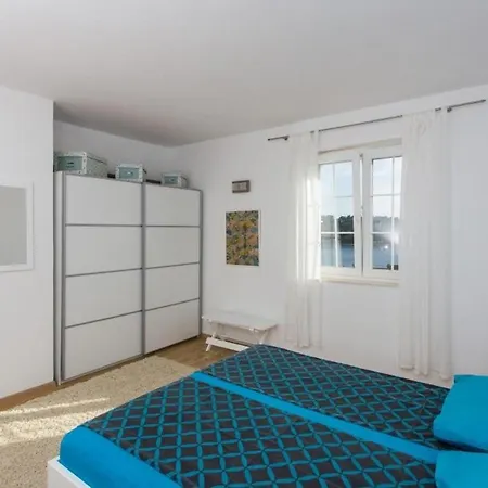 Apartment House Vista Old Town - Four Bedroom House With Terrace And Sea View A8