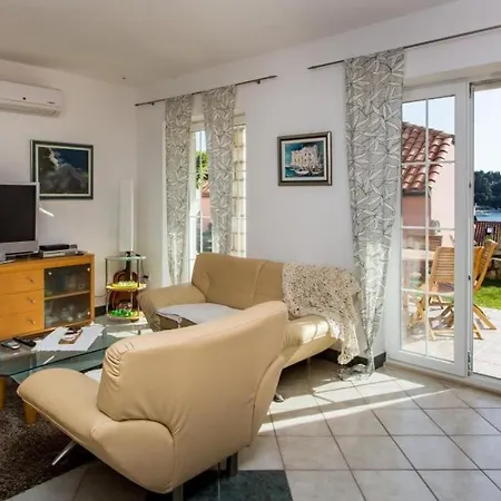 Apartment House Vista Old Town - Four Bedroom House With Terrace And Sea View A8 *