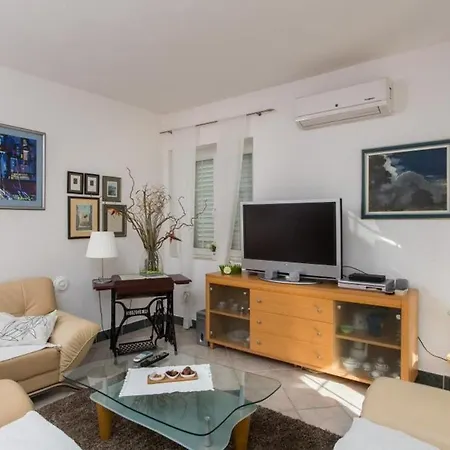 House Vista Old Town - Four Bedroom House With Terrace And Sea View A8 Apartment Cavtat